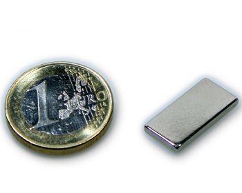 Quadermagnet 20,0 x 10,0 x 2,0 mm Neodym N45 vernickelt - hält 2,1 kg