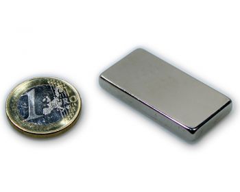 Quadermagnet 40,0 x 20,0 x 5,0 mm Neodym N45 vernickelt - hält 10,2 kg