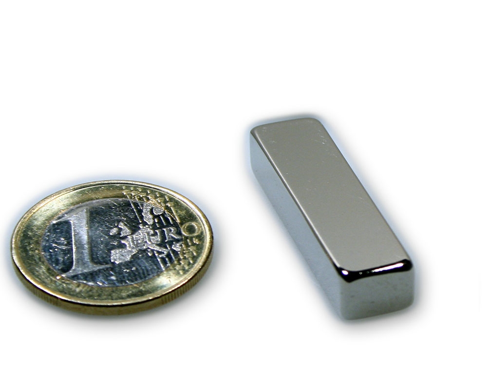 Quadermagnet 30,0 x 10,0 x 10,0 mm Neodym N45 vernickelt - hält 10,0 kg
